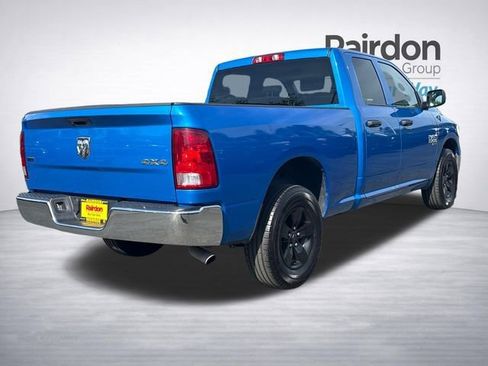 Used 2024 RAM 1500 Classic SLT AWD/4WD image 7