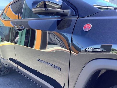 New 2025 Jeep Compass Trailhawk w/ Sun & Sound Group image 42