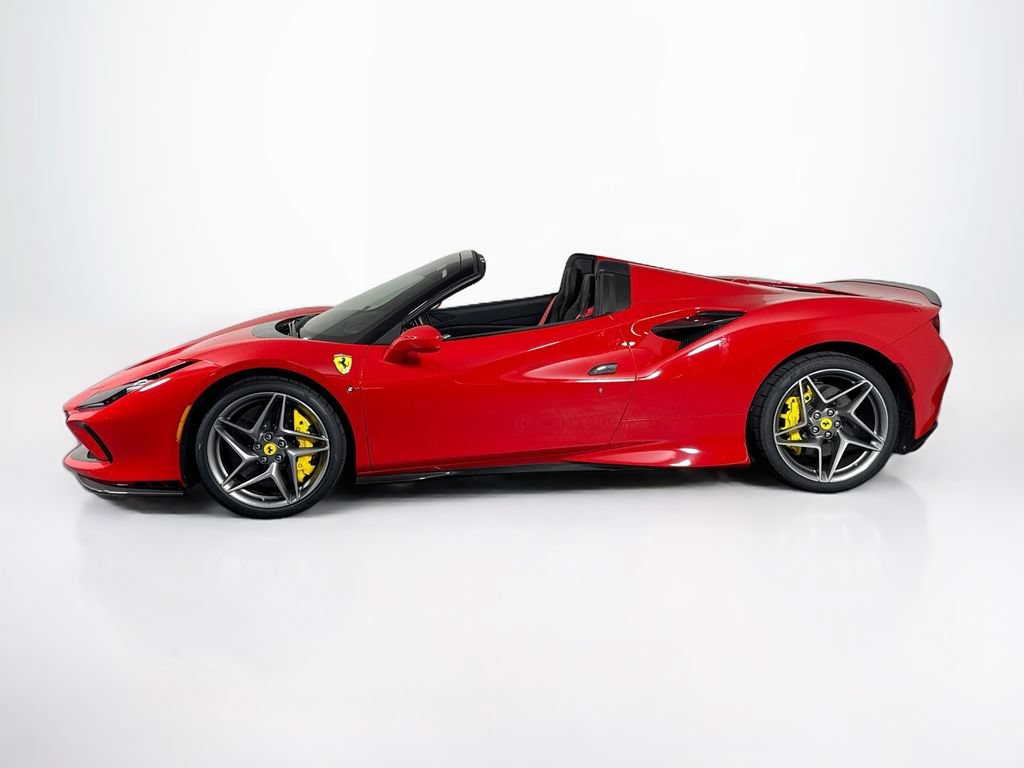 Certified 2022 Ferrari F8 Tributo RWD image 7