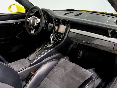 Used 2015 Porsche 911 GT3 image 29