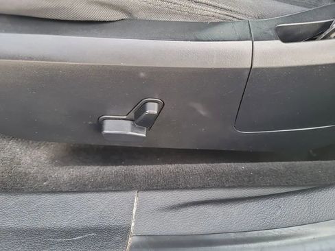 Used 2013 Chrysler 200 Touring w/ Cold Weather Group FWD image 12