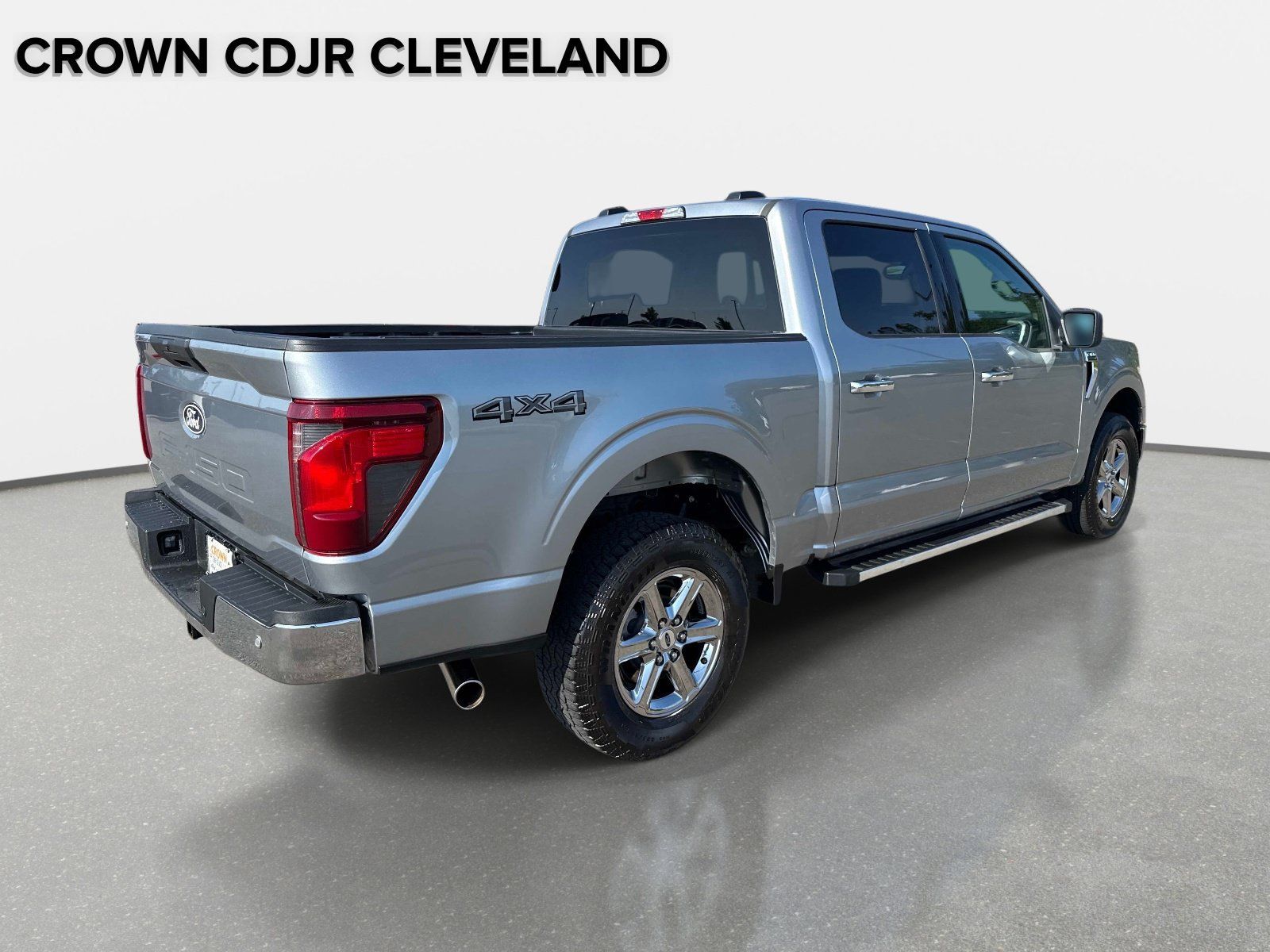 Used 2025 Ford F150 XLT w/ Equipment Group 301A Standard AWD/4WD image 5