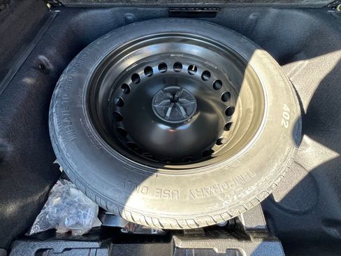 Certified 2022 Mercedes-Benz GLE 350 4MATIC image 42