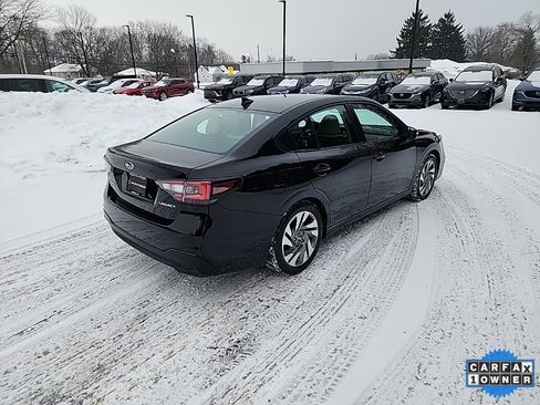 Used 2023 Subaru Legacy Limited image 4