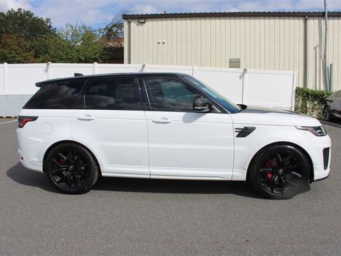Used 2019 Land Rover Range Rover Sport SVR image 9