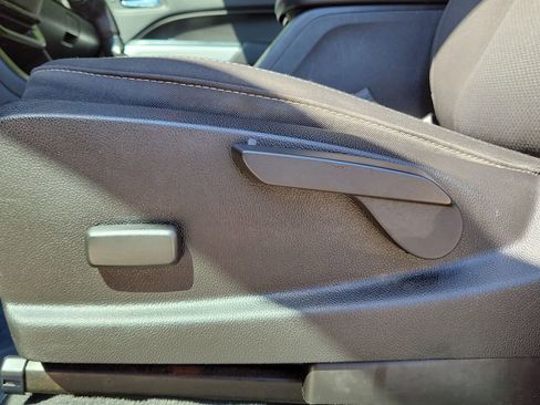 Used 2019 Chevrolet Colorado LT RWD image 18