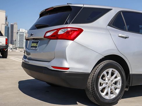 Used 2020 Chevrolet Equinox LS w/ LPO, Blackout Package image 9