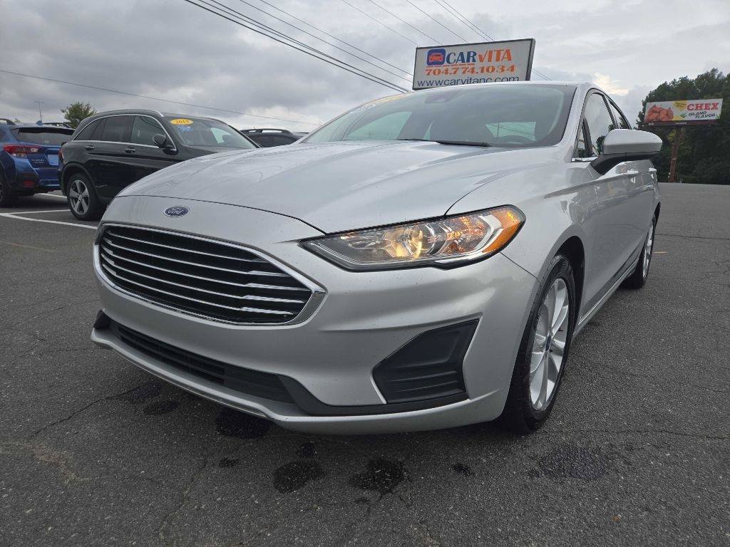 Used 2019 Ford Fusion SE FWD image 30