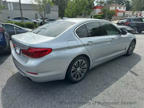 Used 2018 BMW 530i RWD image 9