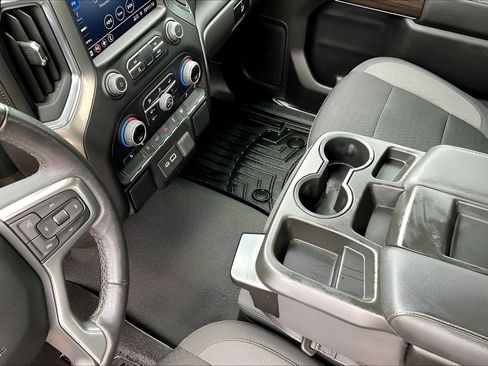 Used 2022 Chevrolet Silverado 1500 RST RWD image 15