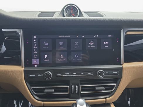Used 2020 Porsche Macan S w/ Premium Package Plus AWD/4WD image 18