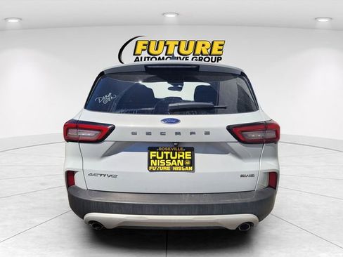 Used 2025 Ford Escape Active image 4