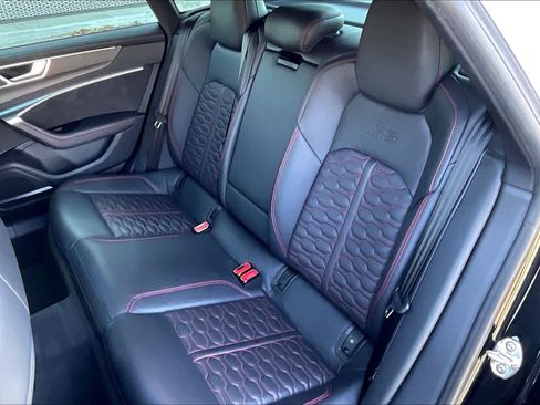 Used 2021 Audi RS 7 w/ Black Optic Package image 18