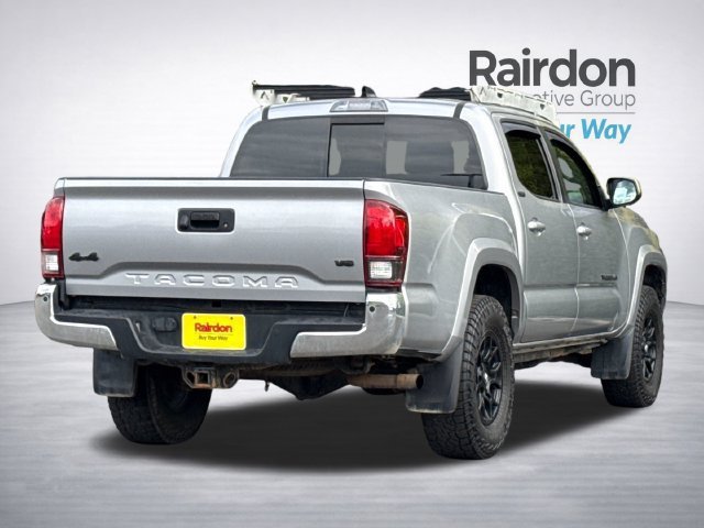 Used 2021 Toyota Tacoma SR5 AWD/4WD image 5