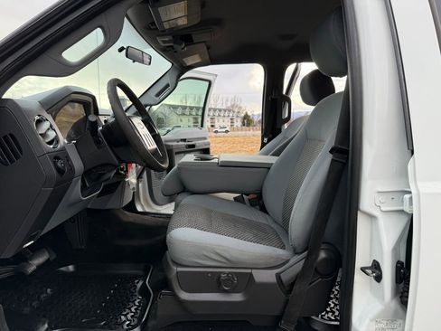 Used 2012 Ford F250 XLT AWD/4WD image 23
