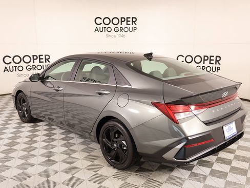 Certified 2026 Hyundai Elantra SEL Sport w/ Cargo Package FWD image 23