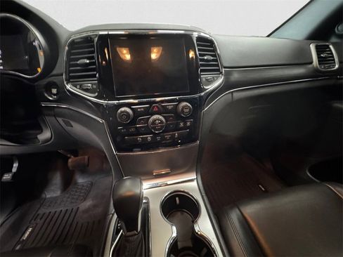 Used 2019 Jeep Grand Cherokee Limited image 11