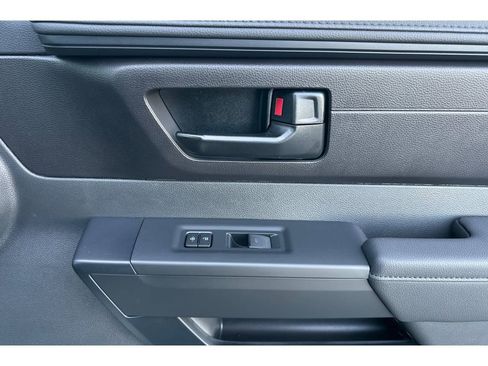 New 2026 Toyota Tundra SR image 18