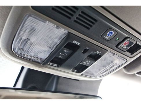 Used 2022 Honda Pilot Touring image 25