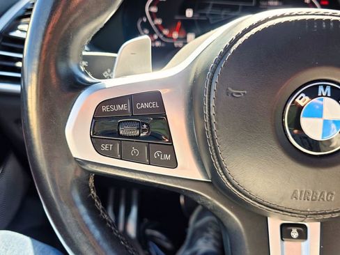 Used 2021 BMW X7 M50i w/ Dynamic Handling Package image 18