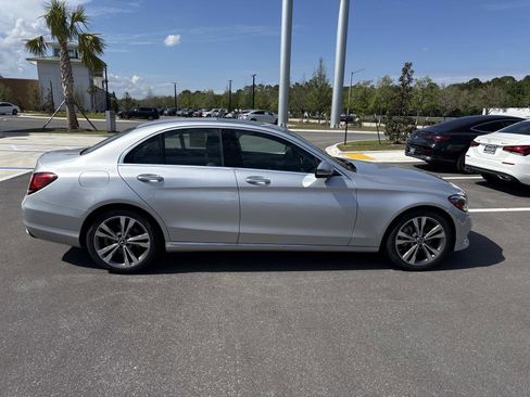 Used 2020 Mercedes-Benz C 300 Sedan image 2