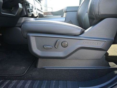 Used 2026 Ford F350 Lariat w/ Black Appearance Package image 17