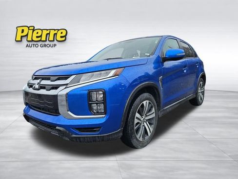 Used 2024 Mitsubishi Outlander Sport SE image 1