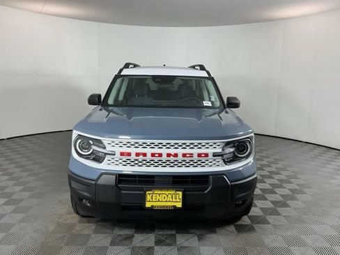 Used 2025 Ford Bronco Sport Heritage w/ Convenience Package AWD/4WD image 2