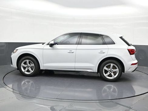 Used 2022 Audi Q5 2.0T Premium AWD/4WD image 2