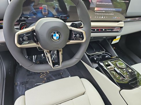New 2026 BMW 530i xDrive w/ M Sport Package AWD/4WD image 18