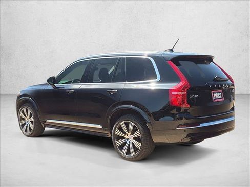 Used 2024 Volvo XC90 B5 Plus w/ Protection Package Premier AWD/4WD image 8