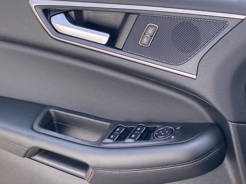 Certified 2023 Ford Edge SEL image 18