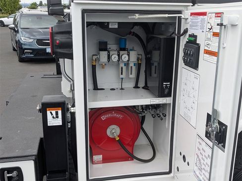 New 2024 RAM 5500 Tradesman image 16