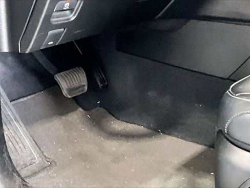 Used 2023 Jeep Grand Cherokee L Limited image 22