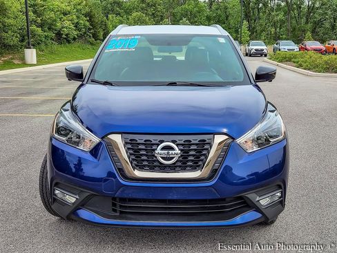 Used 2019 Nissan Kicks SR w/ SR Premium Package FWD image 4