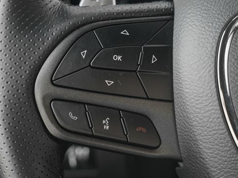 Used 2024 Dodge Durango GT image 17