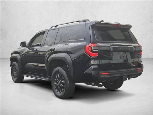 Used 2025 Toyota 4Runner SR5 AWD/4WD image 8
