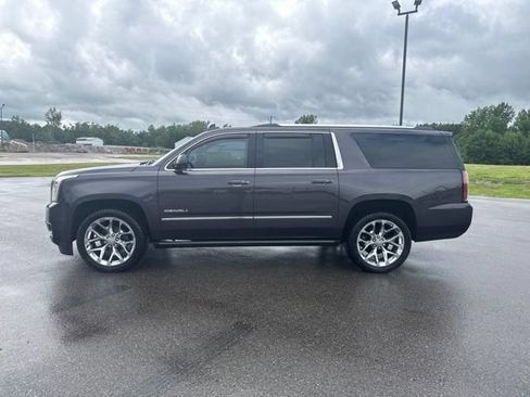 Used 2018 GMC Yukon XL Denali w/ Denali Ultimate Package AWD/4WD image 2