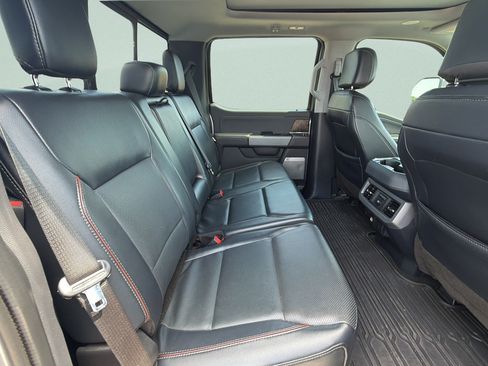 Used 2023 Ford F250 Lariat w/ Lariat Ultimate Package AWD/4WD image 14