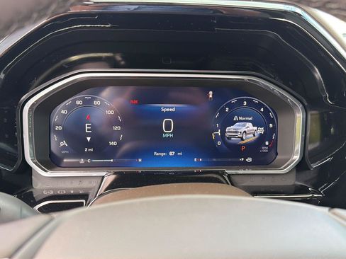 New 2026 Chevrolet Silverado 1500 LTZ w/ LTZ Premium Package AWD/4WD image 23