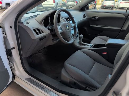 Used 2008 Chevrolet Malibu LS image 15