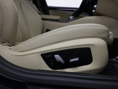 Used 2017 BMW 530i RWD image 43