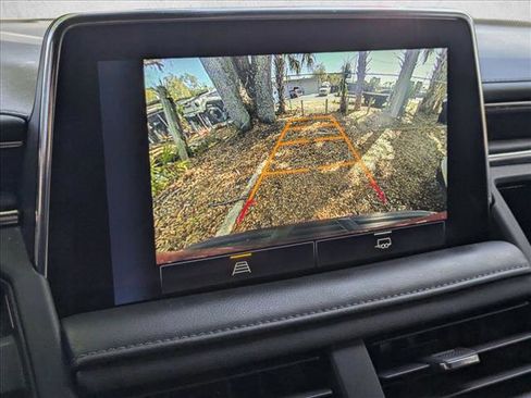 Used 2022 Chevrolet Tahoe LT image 7