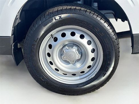 Used 2023 Ford Maverick XL w/ Equipment Group 100A Standard image 28