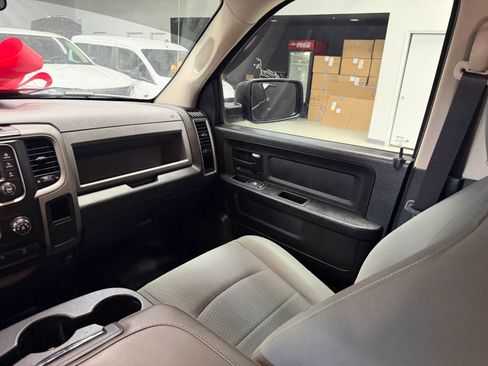Used 2017 RAM 1500 Tradesman w/ Popular Equipment Group AWD/4WD image 29
