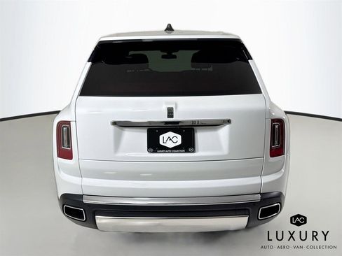 Used 2020 Rolls-Royce Cullinan image 6
