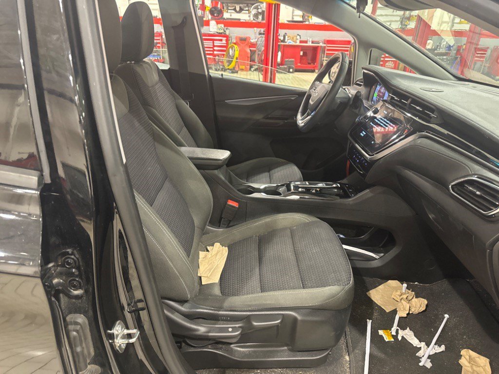 Used 2023 Chevrolet Bolt LT w/ Driver Confidence Package FWD image 46