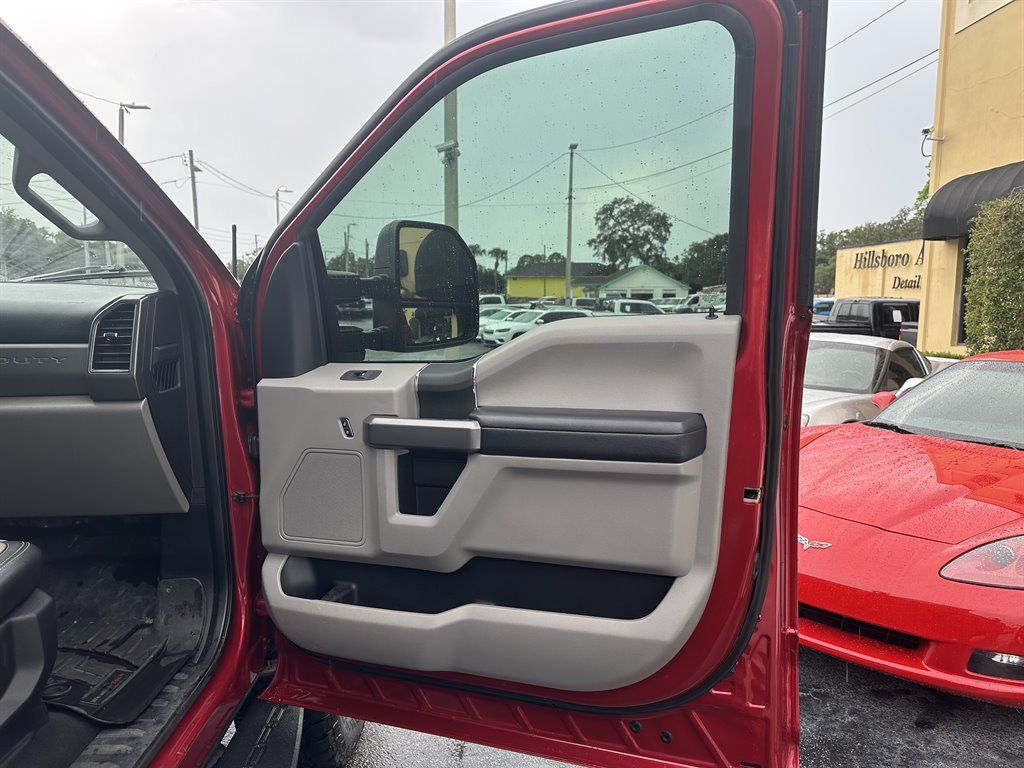 Used 2020 Ford F250 XLT w/ Tremor Off-Road Package AWD/4WD image 35