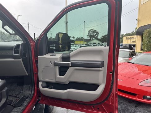 Used 2020 Ford F250 XLT w/ Tremor Off-Road Package AWD/4WD image 35