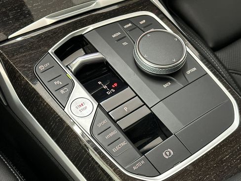 Certified 2023 BMW 330e w/ M Sport Package image 17